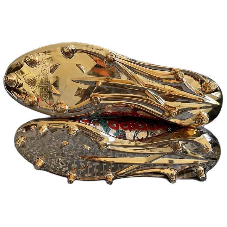 Shop 愛迪達疾風足球釘鞋 '聖誕節' S24105