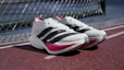 Lookbook Adidas Adizero Prime X3 強勢跑鞋 雲白/核心黑/夢幻紅 JR2597