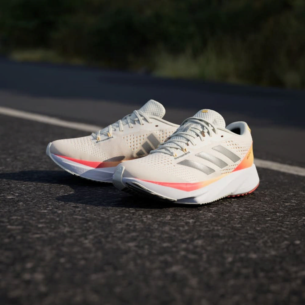 Lookbook (W) ADIDAS ADIZERO SL 跑鞋 IG3341