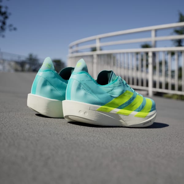 Sizing 阿迪达斯 Adizero Takumi Sen 11 跑鞋 闪光蓝/零金属/薄荷绿 JQ2813