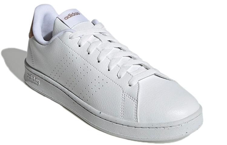 Lookbook 阿迪达斯 Advantage '可持续' GY1135