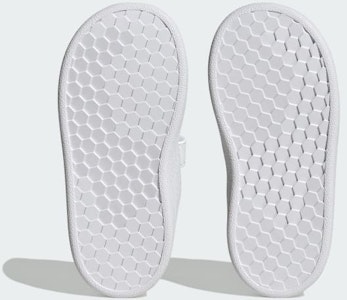 阿迪达斯 Advantage 生活休闲板鞋2代魔术贴运动鞋 IG2545 Lookbook 阿迪达斯 Advantage 生活休闲板鞋2代魔术贴运动鞋 IG2545