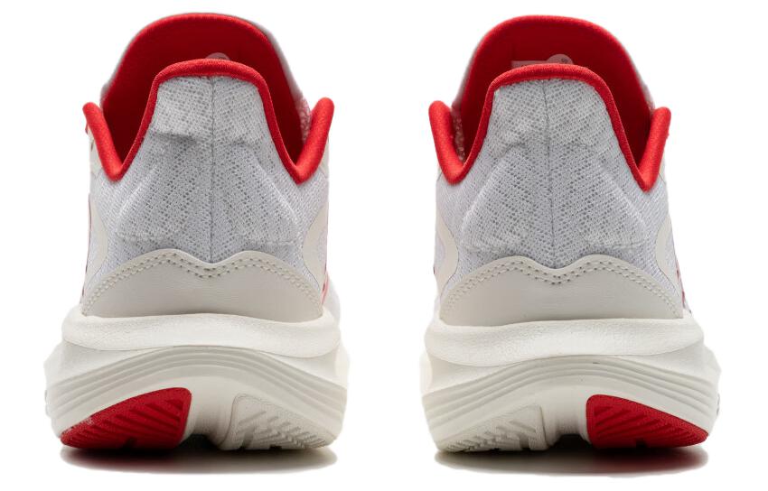 Purchase 阿迪达斯日常必备鞋'白红' IH6039