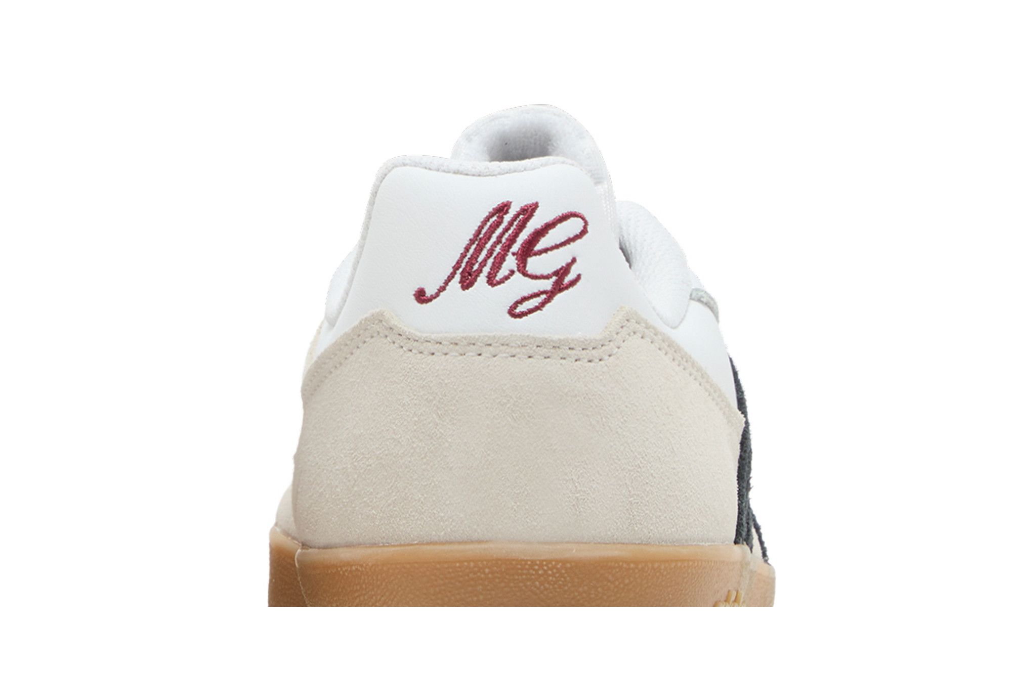 Sizing adidas Aloha Super ''Wit Zwart Gum'' IG5265