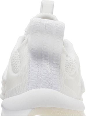 adidas AlphaBoost V1 'Triple White' HP2759 Sizing adidas AlphaBoost V1 'Triple White' HP2759
