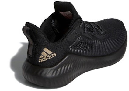 adidas AlphaBounce 跑步鞋 男女款 黑金 Lookbook adidas AlphaBounce 跑步鞋 男女款 黑金