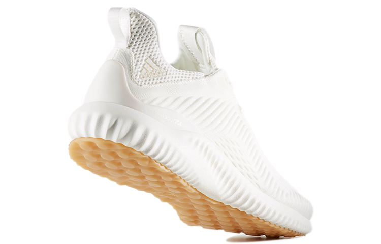 Shop adidas AlphaBounce EM Undye 低筒 跑步鞋 男款 米白色