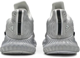 adidas AlphaBounce Instinct 'Putih Awan Kelabu Dua' AQ0562 Details for adidas AlphaBounce Instinct 'Putih Awan Kelabu Dua' AQ0562