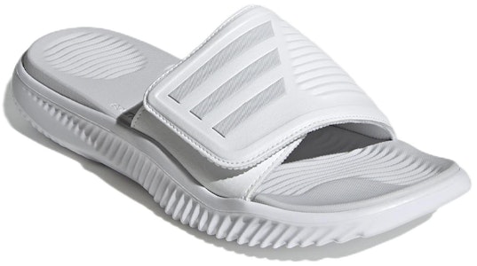 adidas Alphabounce Slides 2.0 'Putih Kelabu Pudar' GY9417 Lookbook adidas Alphabounce Slides 2.0 'Putih Kelabu Pudar' GY9417