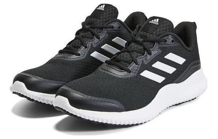 Shop adidas Alphacomfy 防滑耐磨輕便 低筒 跑步鞋 男女款 黑白