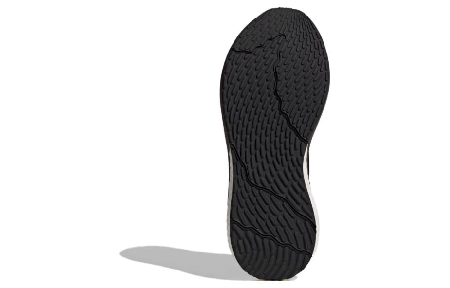 Shop adidas Alphalava 圓頭繫帶 耐磨透氣輕便 低筒 跑步鞋 男女同款 黑色