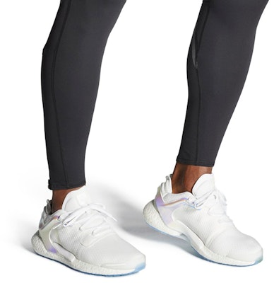 Sepatu adidas Alphatorsion Boost Putih FW9547 Sizing Sepatu adidas Alphatorsion Boost Putih FW9547