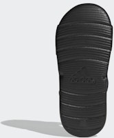 阿迪达斯Altaswim "核心黑" GV7802 Lookbook 阿迪达斯Altaswim "核心黑" GV7802