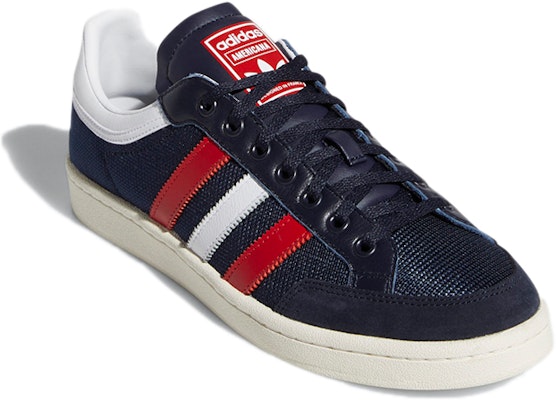 阿迪达斯 Americana Low '传奇墨水' 低帮鞋 EF2511 Lookbook 阿迪达斯 Americana Low '传奇墨水' 低帮鞋 EF2511