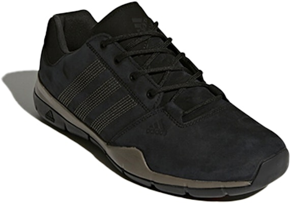 adidas outdoor Skate shoes 'Black Brown' M18556 Lookbook adidas outdoor Skate shoes 'Black Brown' M18556
