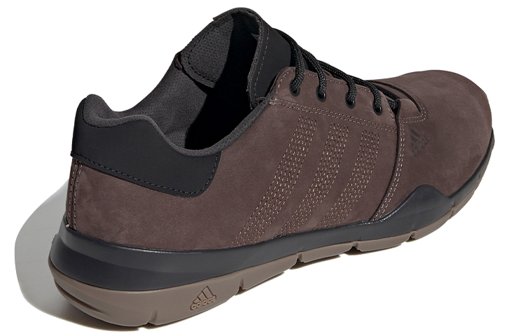 Shop アディダス Anzit Dlx ブラウン (濃茶/黒) FY4737