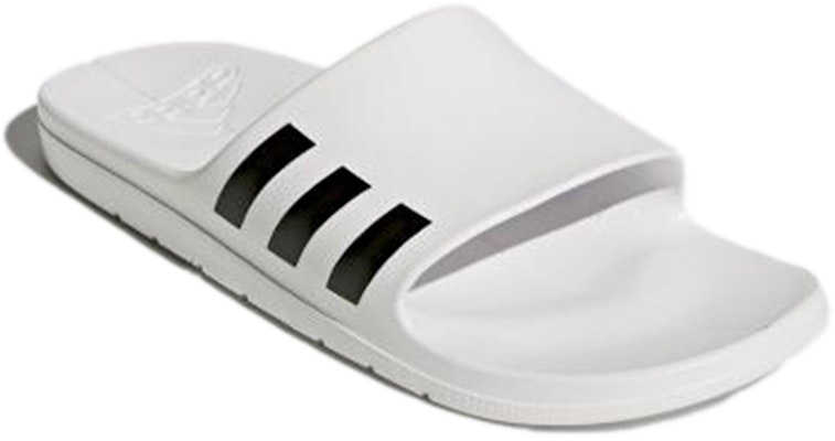 adidas Aqualette 簡潔休閒拖鞋 白黑 Lookbook adidas Aqualette 簡潔休閒拖鞋 白黑