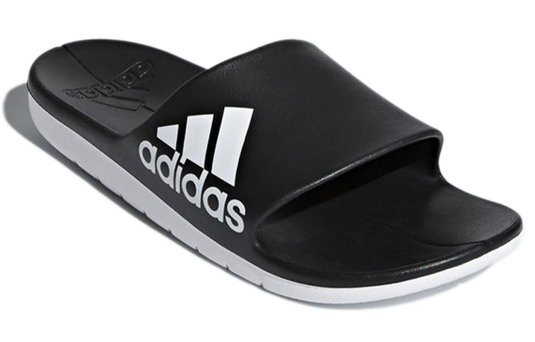 Lookbook 아디다스 아쿠아렛 클라우드폼 슬리퍼 (검/흰) CM7928