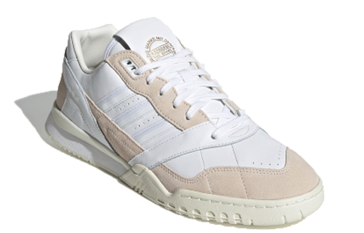 Lookbook adidas AR Trainer ''Home of Classics'' Scarpe da Ginnastica EG5150