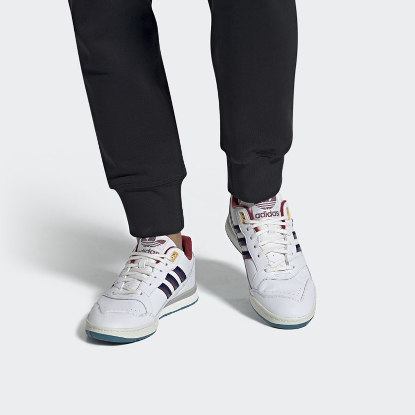 Details for 아디다스 AR 트레이너 '화이트 컬리지 버건디' EE5397