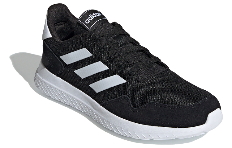 Lookbook adidas Archivo 'Negro Básico' EF0419