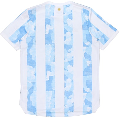 adidas Argentina Jersey Home Versi Pemain Baju Latihan Biru Putih FS6568 Lookbook adidas Argentina Jersey Home Versi Pemain Baju Latihan Biru Putih FS6568