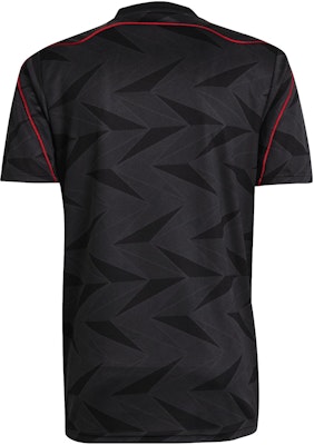 adidas Arsenal Baju T Retro Cetakan Huruf Hitam Bola Sepak. H31429 Lookbook adidas Arsenal Baju T Retro Cetakan Huruf Hitam Bola Sepak. H31429