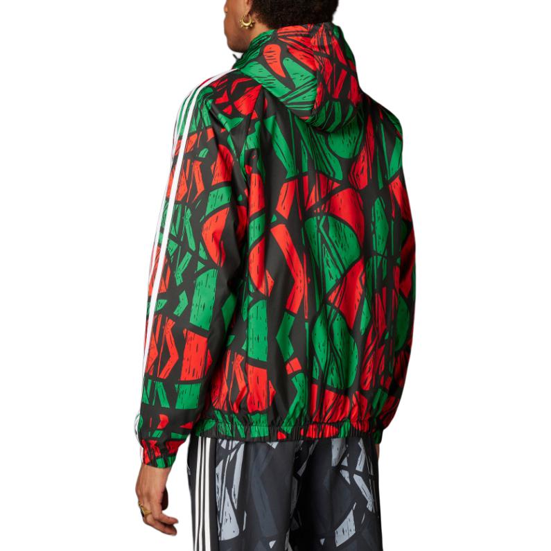 Shop adidas Arsenal LABRUM 紅綠足球連帽防風外套 IT4081