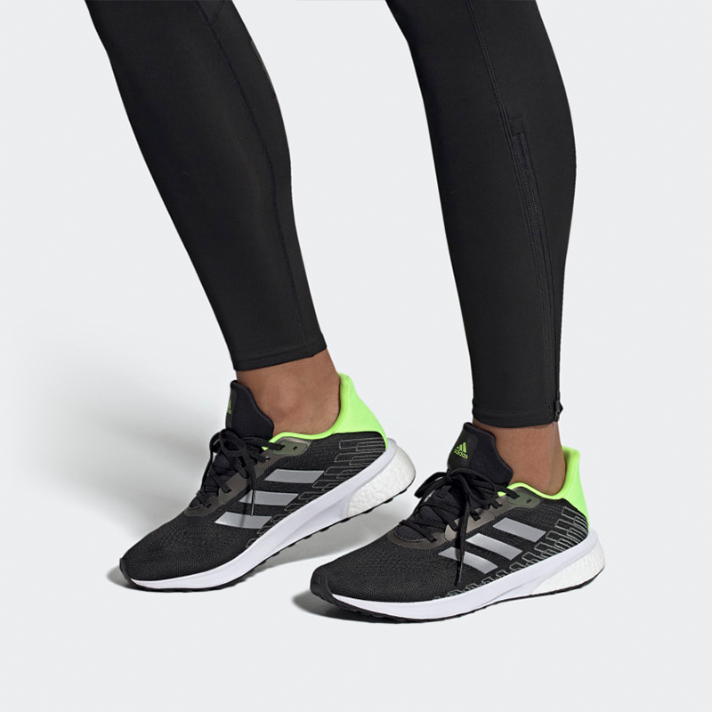 Sizing adidas Astrarun 2.0 ''Zwart'' FY2301