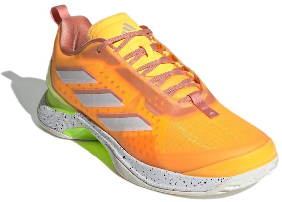 adidas Avacourt 'Solar Gold' IE2430 Lookbook adidas Avacourt 'Solar Gold' IE2430