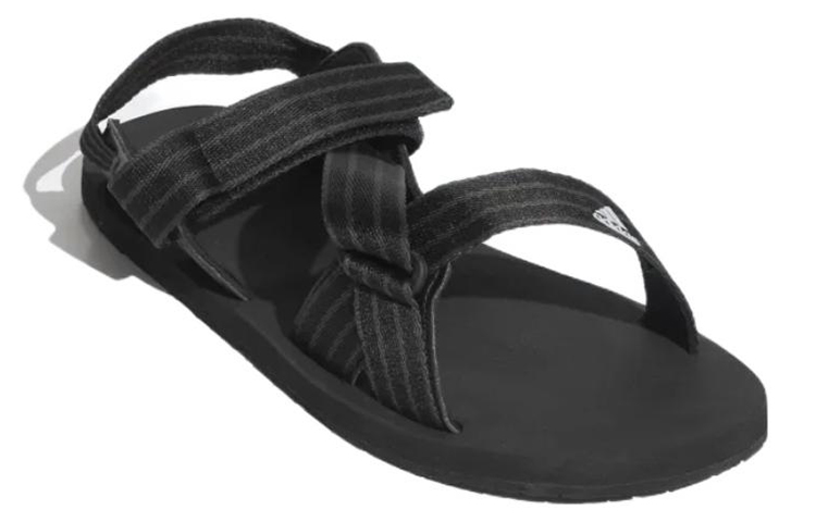 Lookbook adidas Avior V2 ''Schwarz Klettverschluss Offen'' GA3098