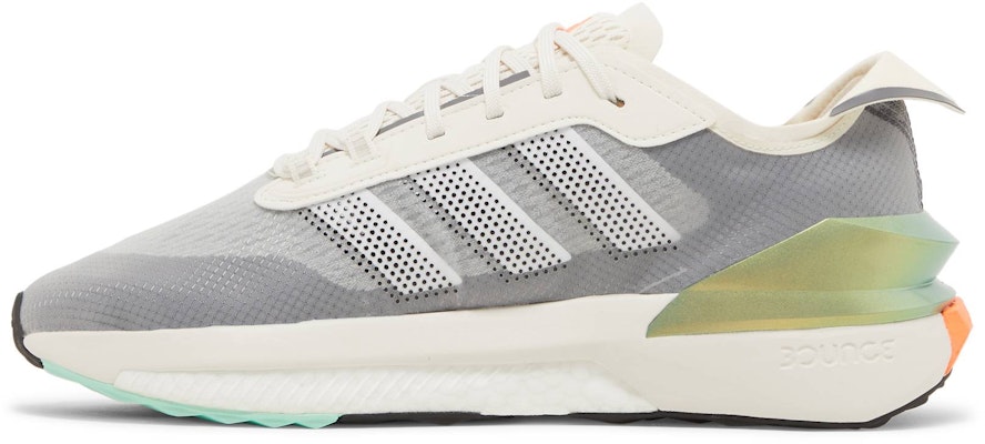 アディダス Avryn チョークオレンジ HP5973 Lookbook アディダス Avryn チョークオレンジ HP5973