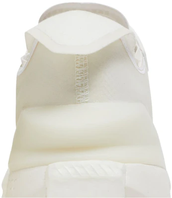 adidas Avryn ''Blanc Nuage'' HP5972 Sizing adidas Avryn ''Blanc Nuage'' HP5972