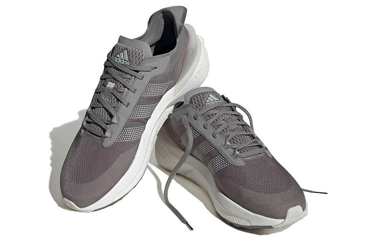 Lookbook adidas Avryn 'Kelabu Putih' HP5967