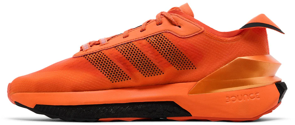 adidas Avryn 'Jingga Hitam' ID9424 Lookbook adidas Avryn 'Jingga Hitam' ID9424