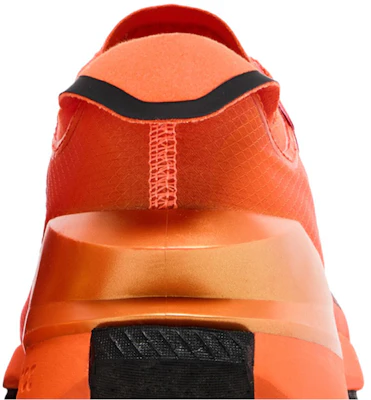 adidas Avryn 'Jingga Hitam' ID9424 Sizing adidas Avryn 'Jingga Hitam' ID9424