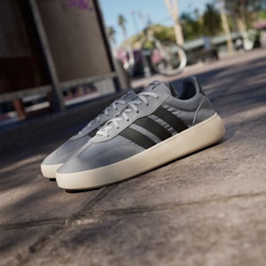 아디다스 발렌시아가 데콜레트 그레이 쓰리/코어 블랙/그레이 투 JR3518 Cheap 아디다스 발렌시아가 데콜레트 그레이 쓰리/코어 블랙/그레이 투 JR3518