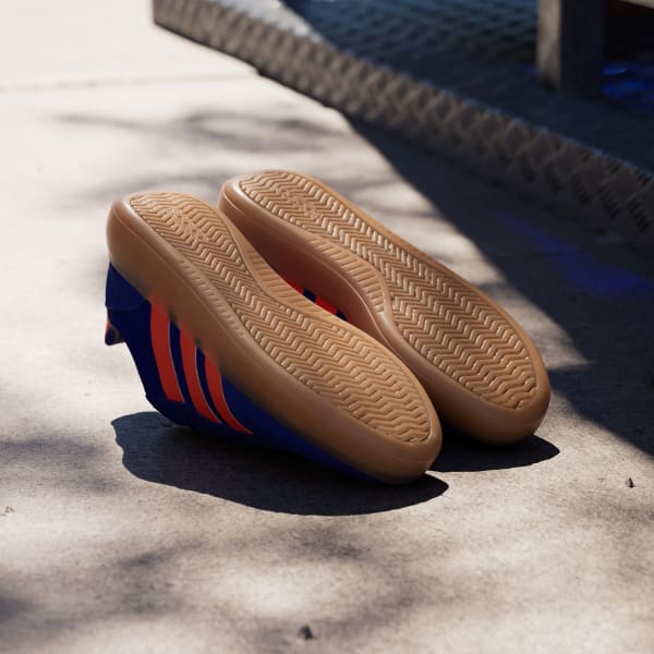 Shop adidas Barreda Decode 運動鞋 半透明藍/橙色/膠底 JR3521