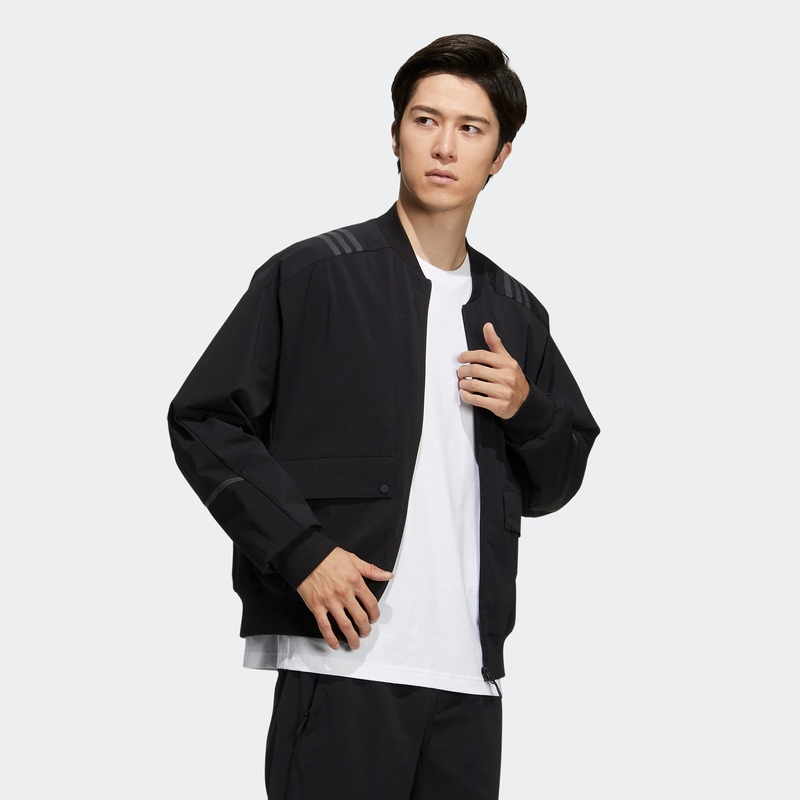 Purchase 아디다스 블랙 미니멀 로고 파일럿 자켓 H40231