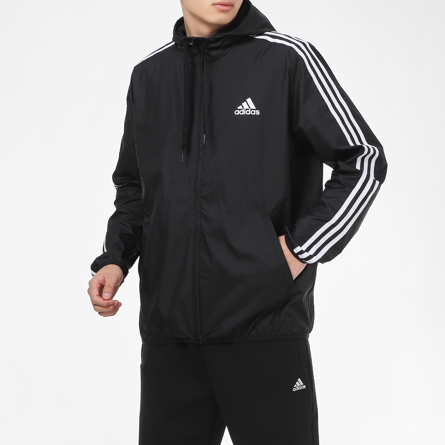 Details for adidas 黑色防風連帽梭織外套 休閒運動服 GK9026