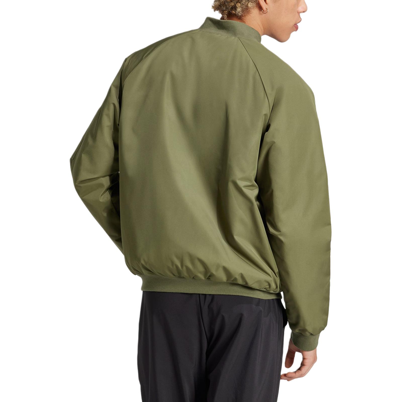 Lookbook adidas Bomber Jacket Khaki Green Jaket Kasual Stylish Ringan Terbaru. JN4854