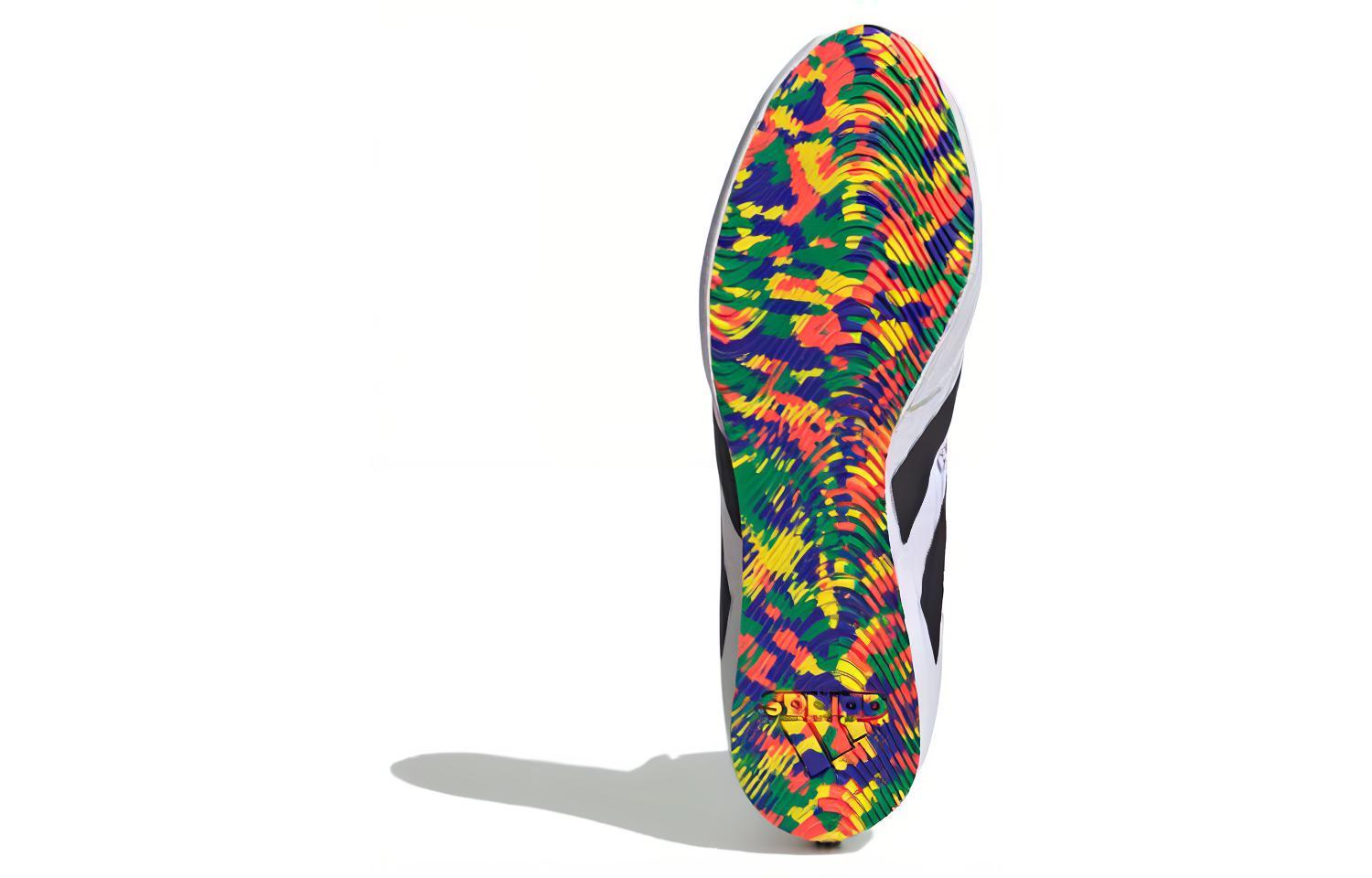 Shop 阿迪达斯 Box Hog 4 ‘多彩鞋底’ ID5062