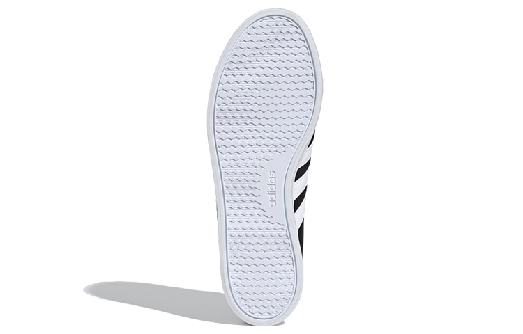 Sizing adidas Bravada ''Zwart'' FV8085
