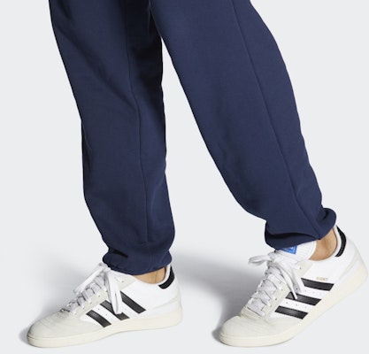 アディダス ブセニッツ 白黒 (Adidas Busenitz Shiro Kuro) FV5877 Sizing アディダス ブセニッツ 白黒 (Adidas Busenitz Shiro Kuro) FV5877