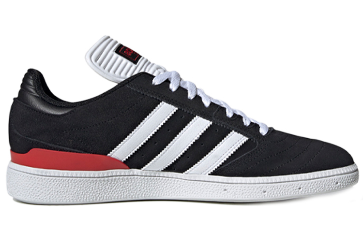 Order adidas Busenitz Pro ''Zwart Rood'' B22767