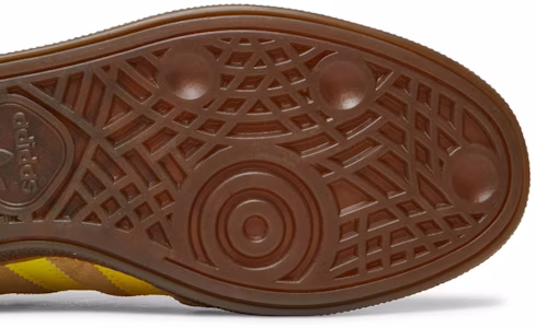 阿迪达斯布塞尼茨经典款‘金色米黄胶底’ GY6903 Purchase 阿迪达斯布塞尼茨经典款‘金色米黄胶底’ GY6903