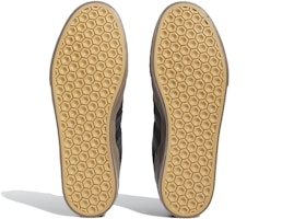 adidas Busenitz Vulc 2.0 'Negro Carbón Goma' IG5244 Details for adidas Busenitz Vulc 2.0 'Negro Carbón Goma' IG5244