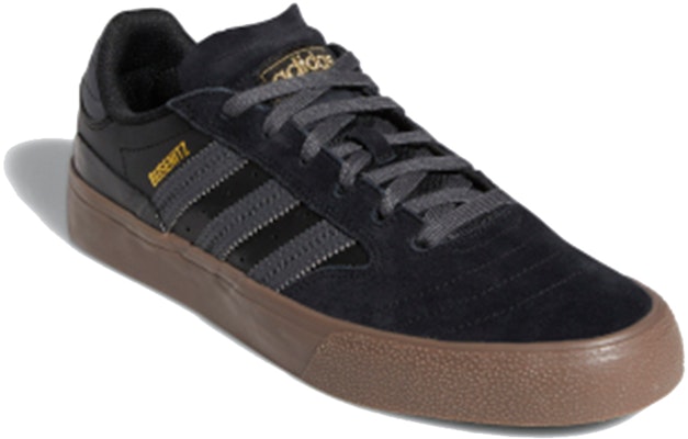阿迪达斯 Busenitz Vulc 2.0 '黑色生胶' 运动鞋 FY0455 Lookbook 阿迪达斯 Busenitz Vulc 2.0 '黑色生胶' 运动鞋 FY0455