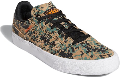阿迪达斯 Busenitz Vulc 2 '数码迷彩' FY0453 Lookbook 阿迪达斯 Busenitz Vulc 2 '数码迷彩' FY0453