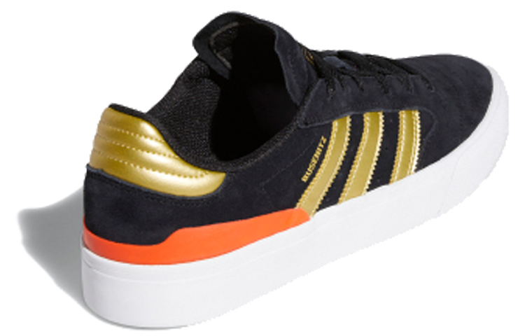 Lookbook 阿迪达斯 Busenitz Vulc II '金属金' EF8470